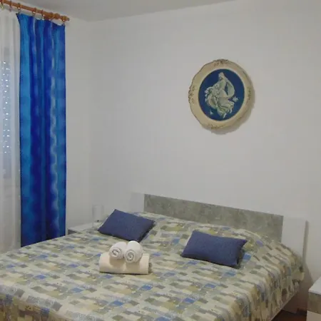 By The Sea Seget Donji, - 19351 Apartment Trogir